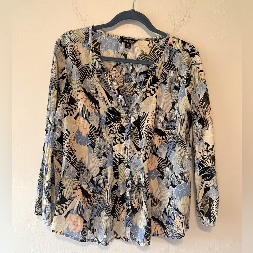 Lucky Brand blueΒ and yellowβtropicalβfloralβshirtβsizeβMβ